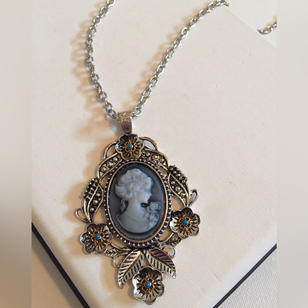 Cameo necklace